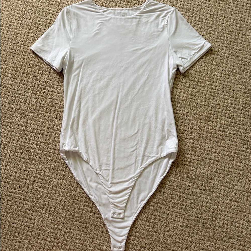 Classic White Short Sleeve Bodysuit - Smooth Everyday Staple